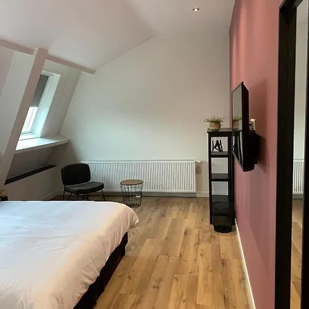 Polderzicht Bed & Breakfast *