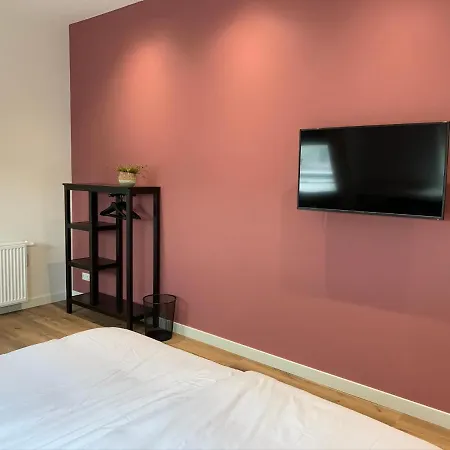 Bed & Breakfast Polderzicht *